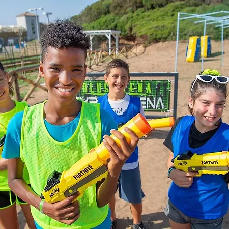 Is Serenas Ośrodek wypoczynkowy 4*