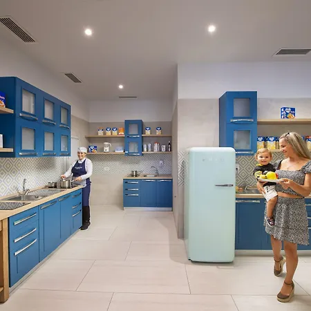 Курортный комплекс Is Serenas Бадеси