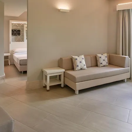 Is Serenas Resort 4*