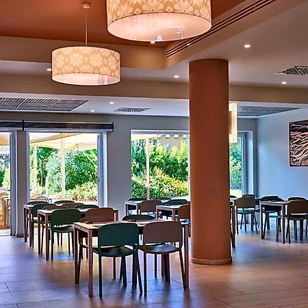 Resort Is Serenas