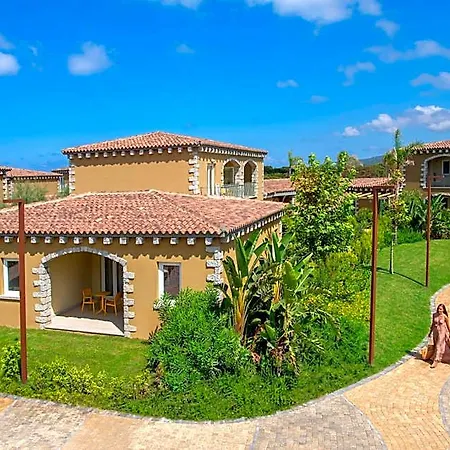 Resort Is Serenas Badesi